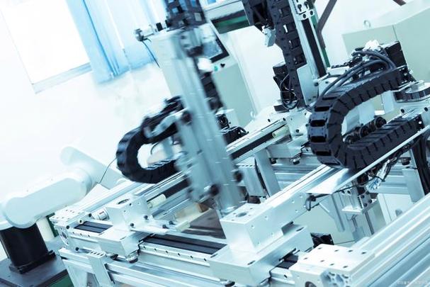 工业自动化是在工业生产中广泛采用自动控制,自动调整装置,用以代替
